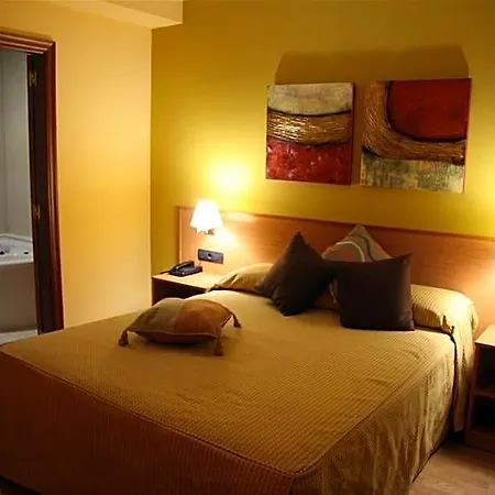 Leyton Hotel 2*