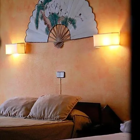 Hotel Leyton 2*