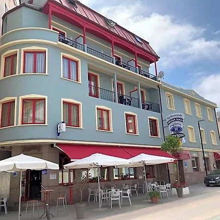 Leyton Hotel 2*